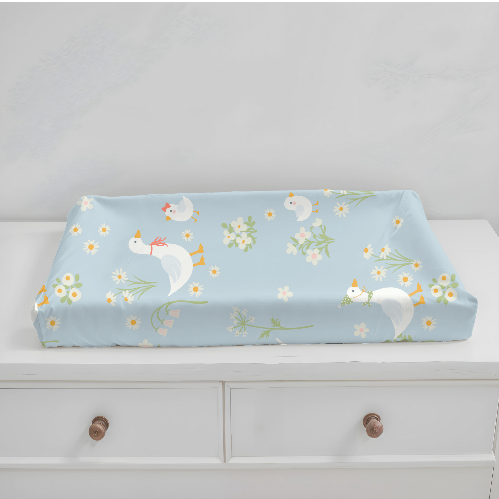 Soft Adorable Duck & Daisy Pad Cover